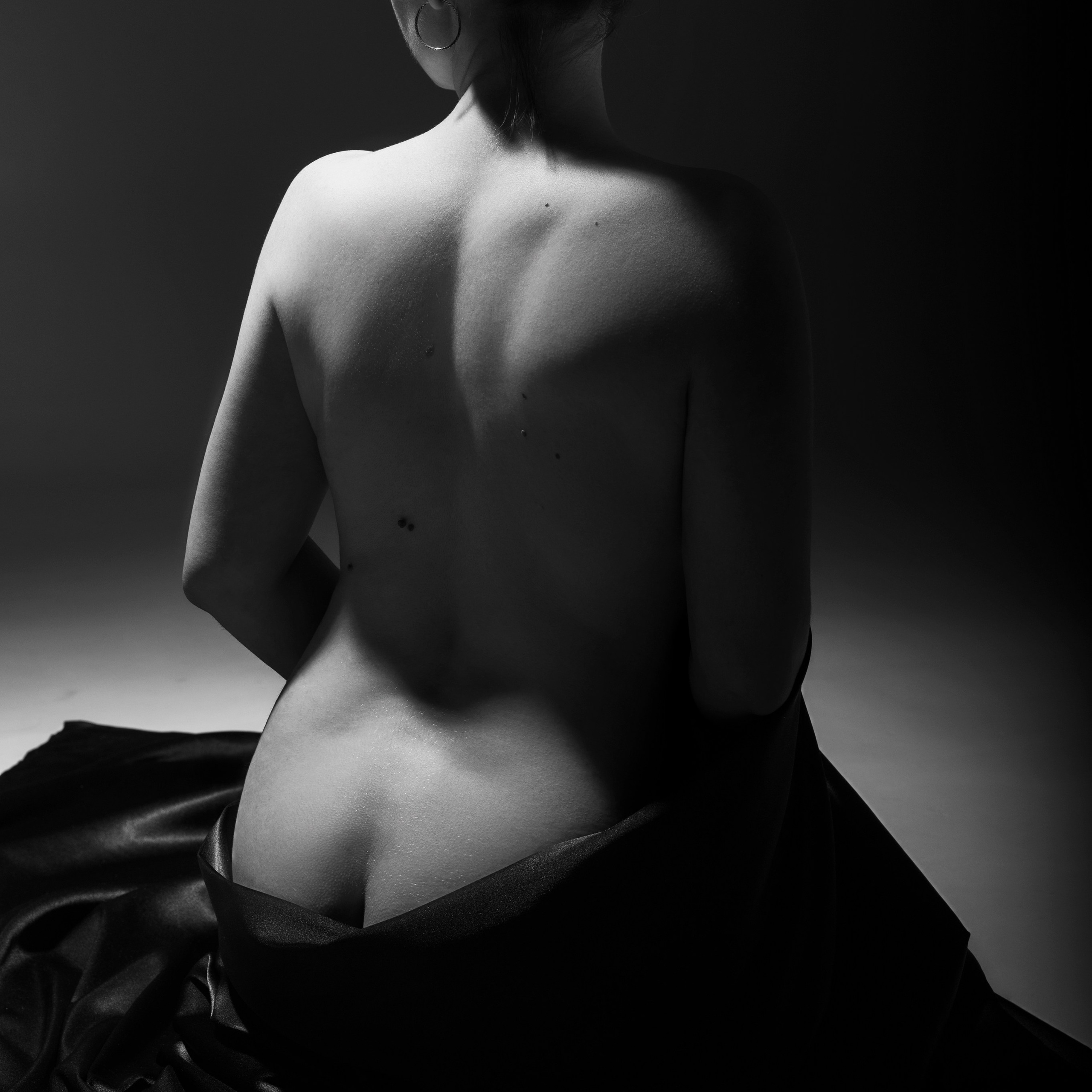 Услуги. Фотосессия в белье и ню в Москве. Фотограф Нелля Ядовитая