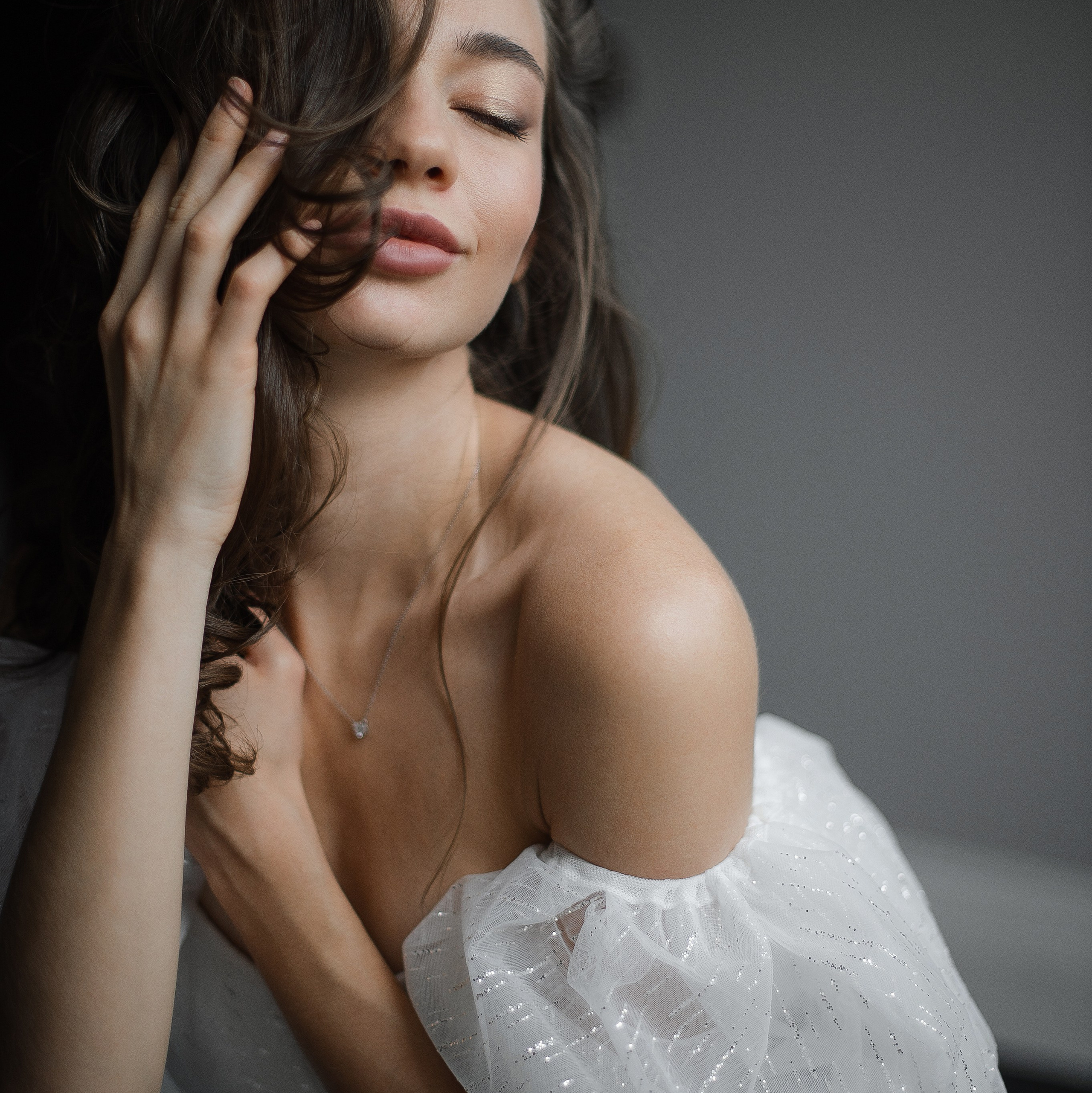 Контакты. Свадебный фотограф в Ярославле Денис Медоваров