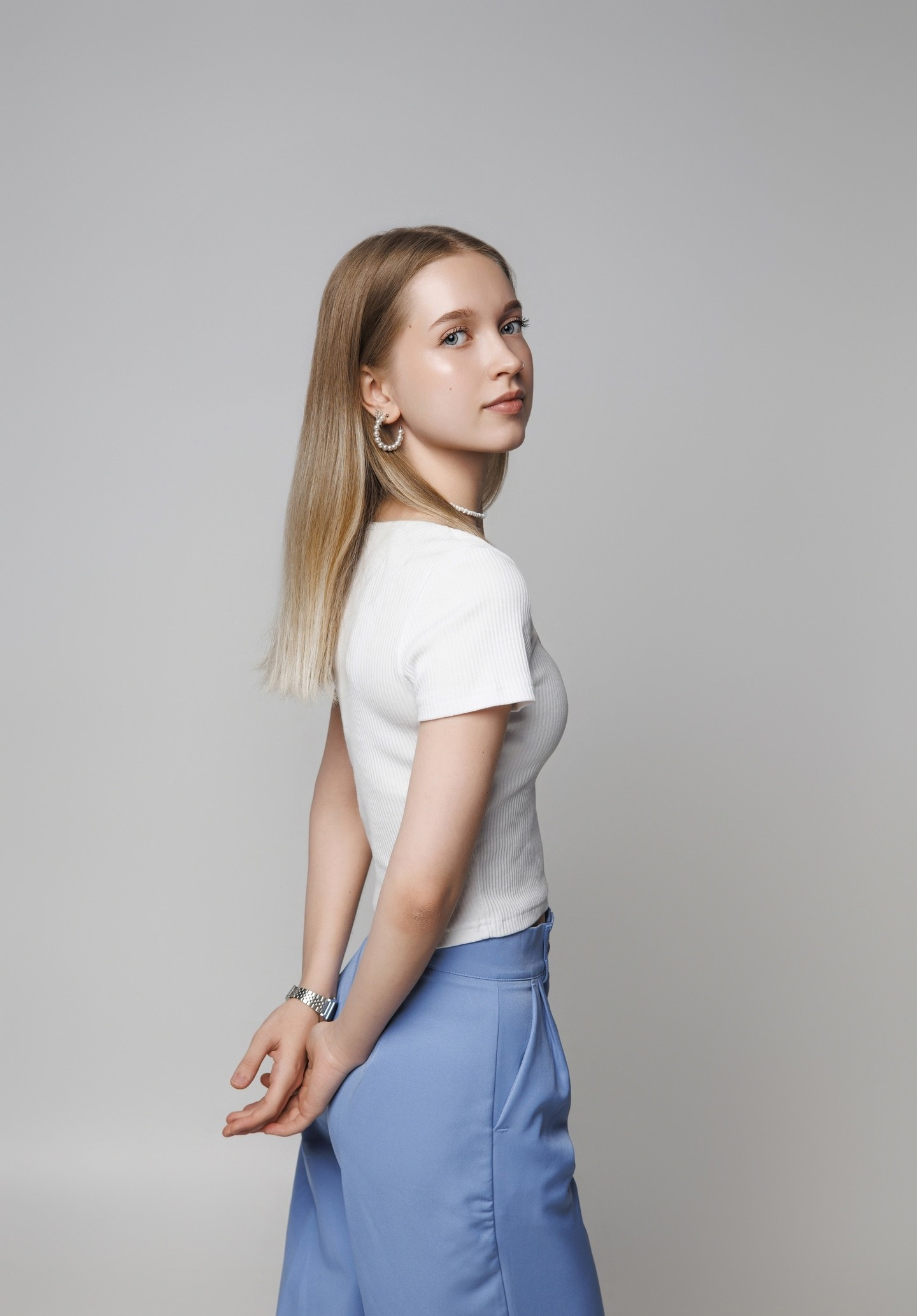 Выбор одежды. Выпускные альбомы клевербук Воронеж