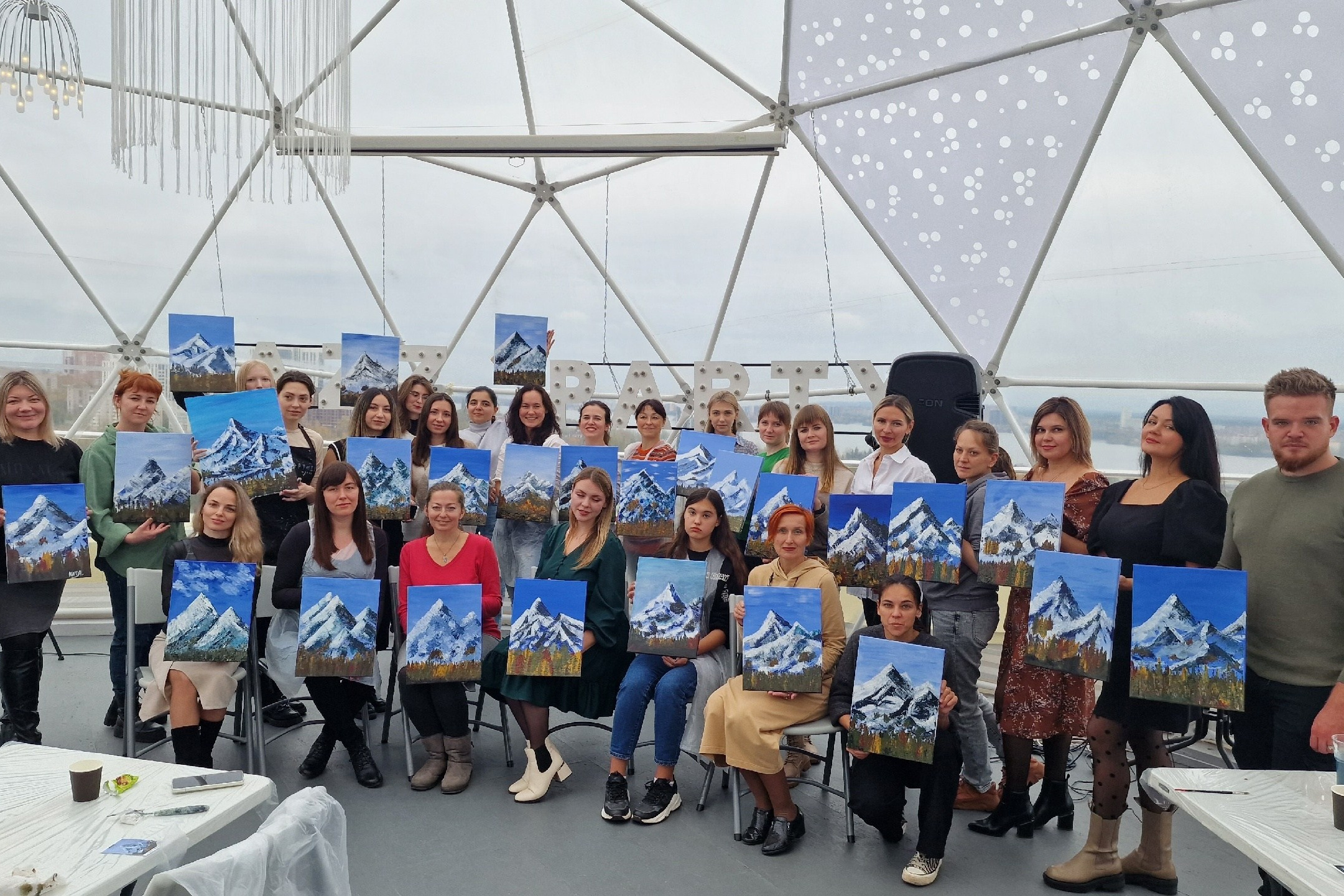 Выездные мастер классы. Артлаб Школа Воронеж.Творческие Мастер классы.Корпоративы.Дни рождения.Арт свидания.Выездные мастер классы.Эпоксидная смола