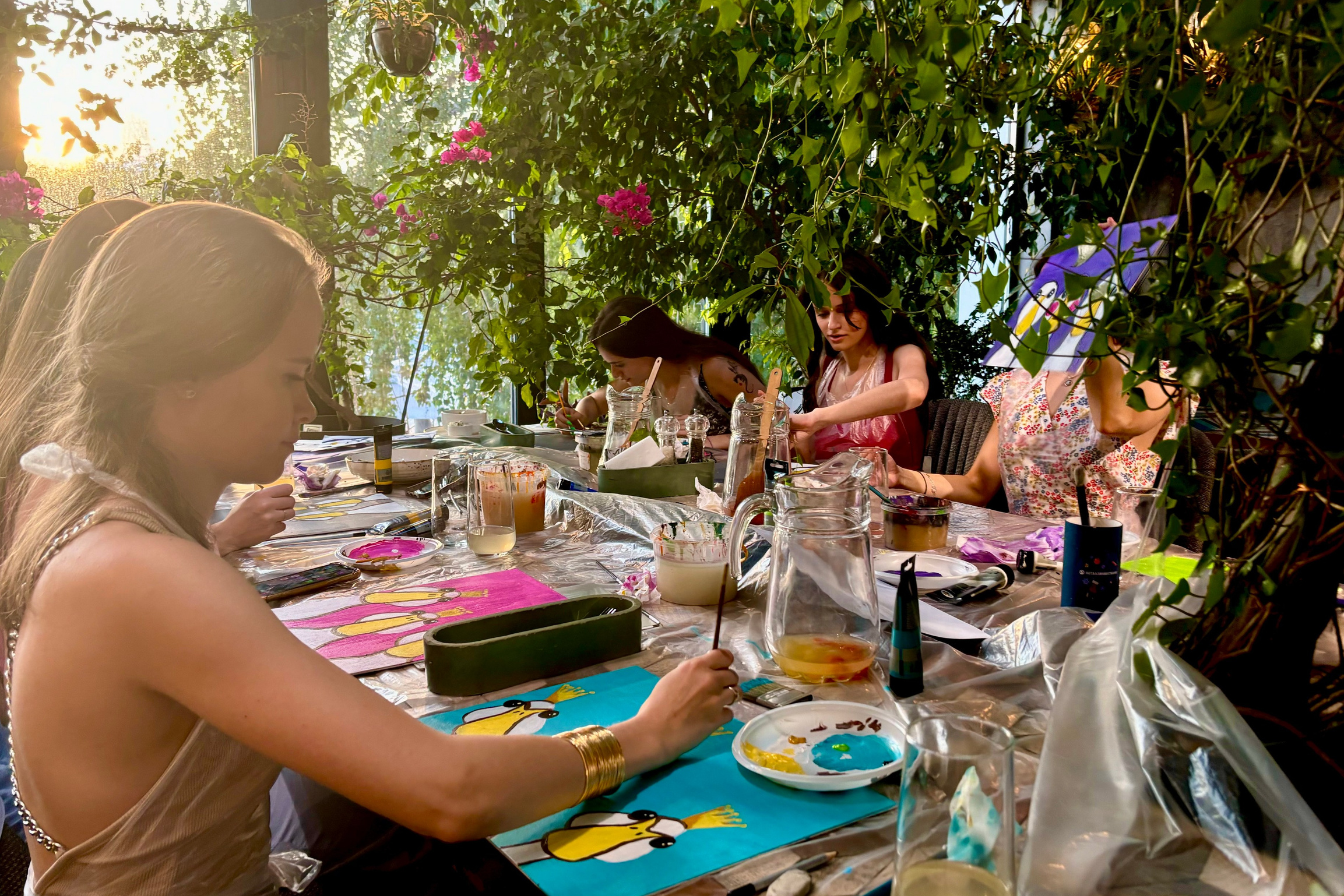 Интерьерные картины на заказ для дома | Художник ART.KARAS — картины с текстурой, поталью и смыслом. ART.KARAS — студия кастомизации одежды и арт-мероприятий