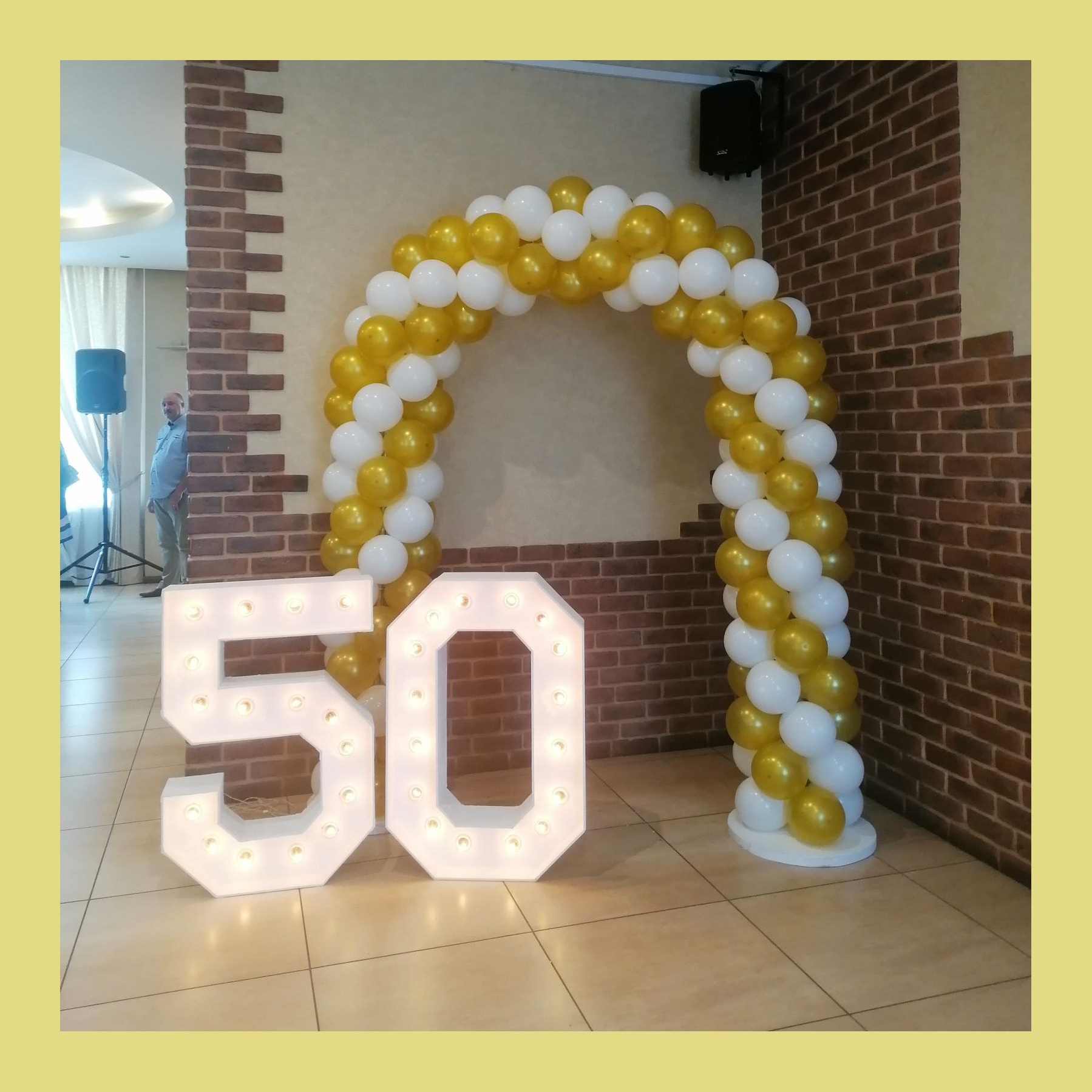 Фотозона с шарами. Студия праздничного декора