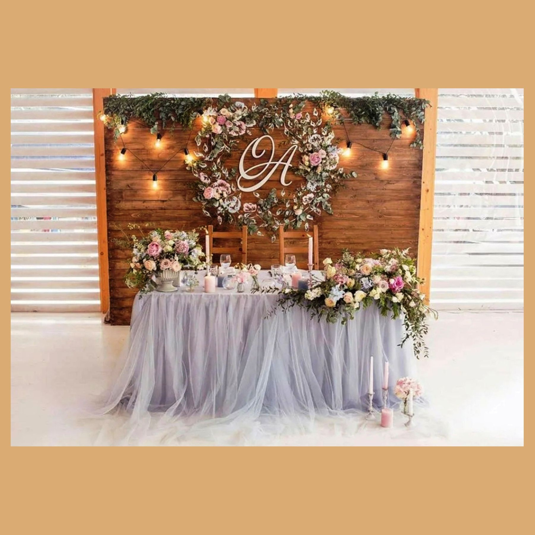 Деревянная фотозона. Студия праздничного декора