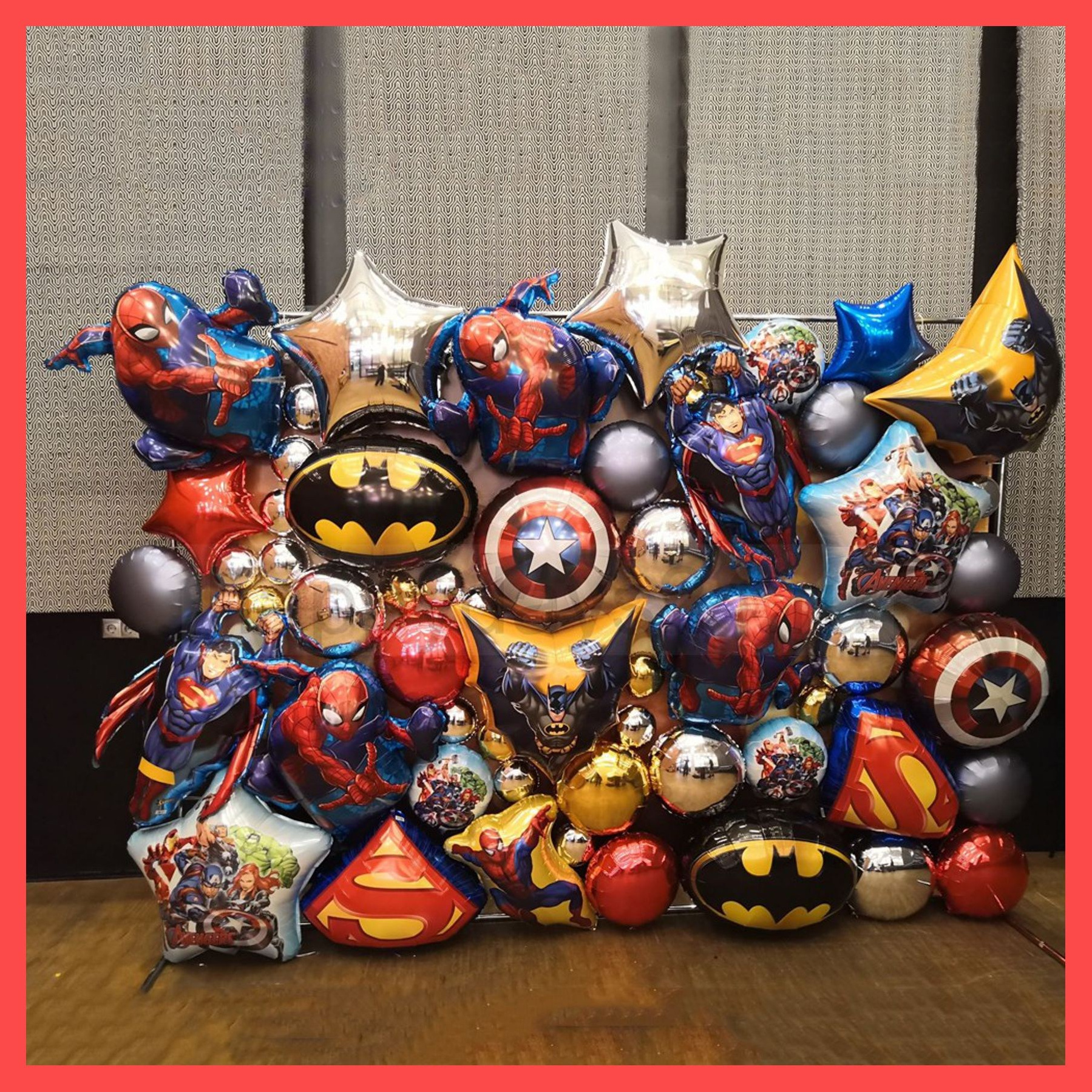 Фотозона из фольгированных шаров. Студия праздничного декора