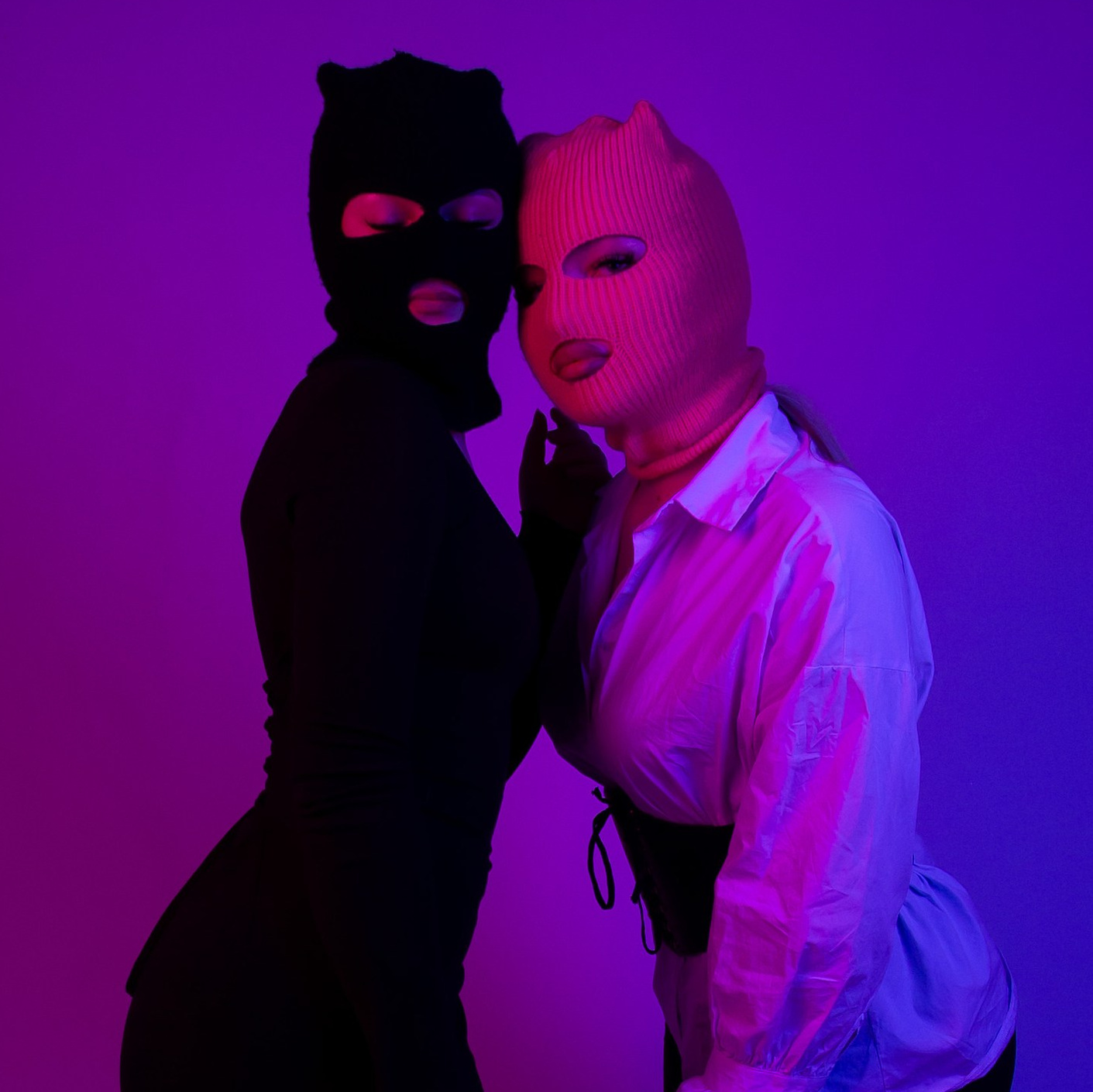 Стоимость на фотосессию в студию автопортрета DOUBLE-YOU в Сургуте. Фотостудия автопортрета DOUBLE-YOU в Сургуте