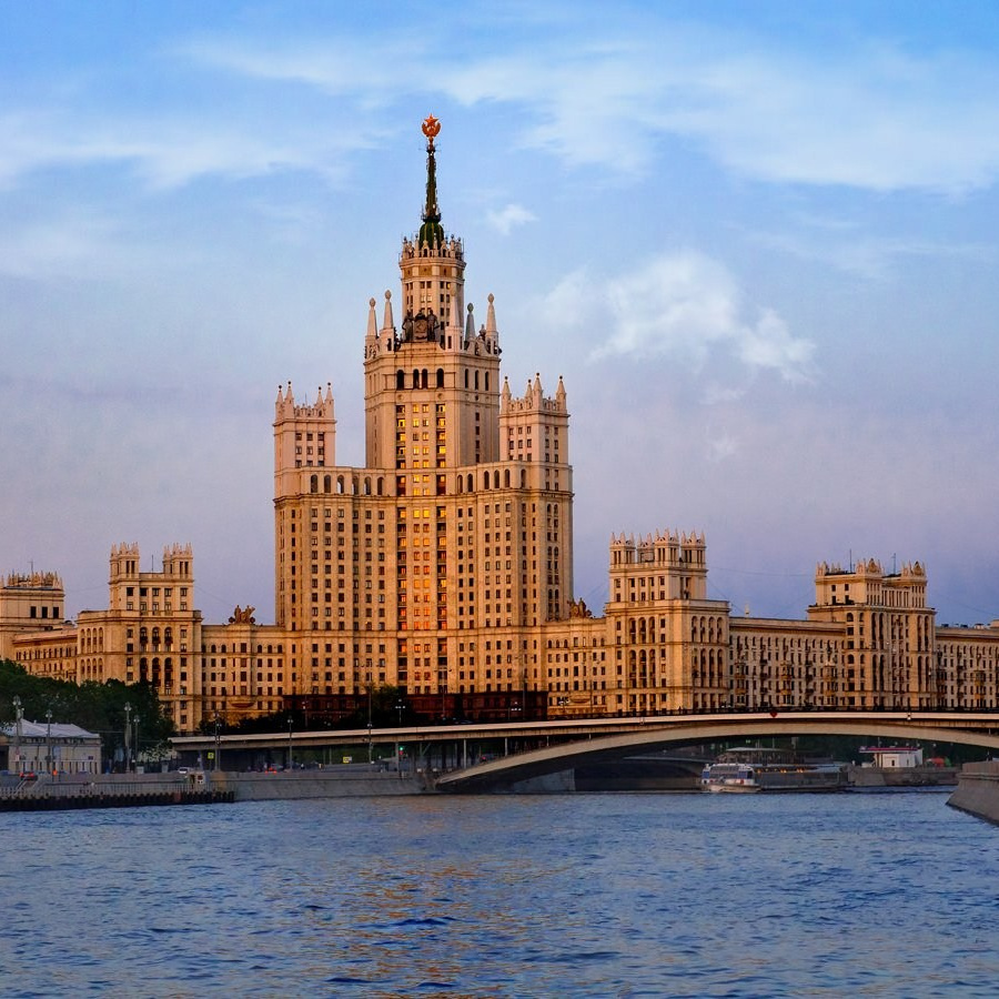 Чем занять гостей во время перерыва между ЗАГСом и Банкетом. Свадебный фотограф в Москве Анастасия Шелест