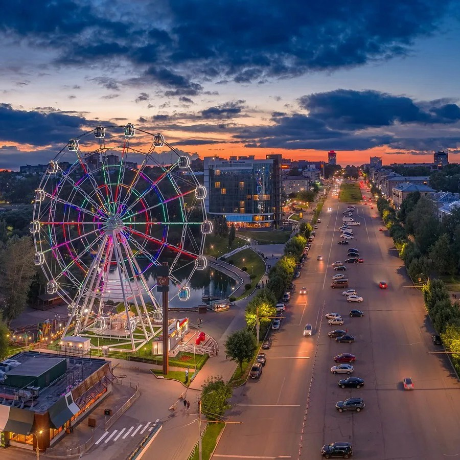 Качество. Фото радужки глаза LOOK IN