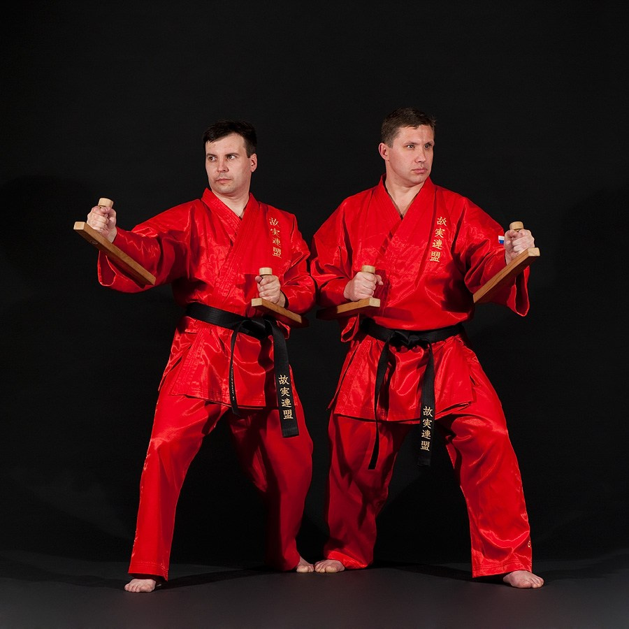 Тонфа. Школа Боевых Искусств «МОН»