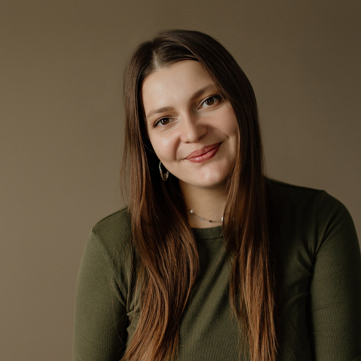 Семейная и персональная фотосессия. Фотограф Авилова Дарья ● Тюмень● Съемка больших семей ●Архив поколений