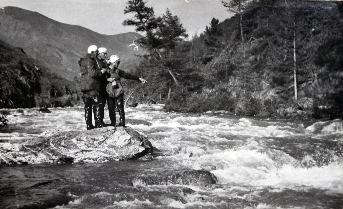 Первая экспедиция туристов-водников Алтая (1970). Фотограф Эдуард Алмадаков