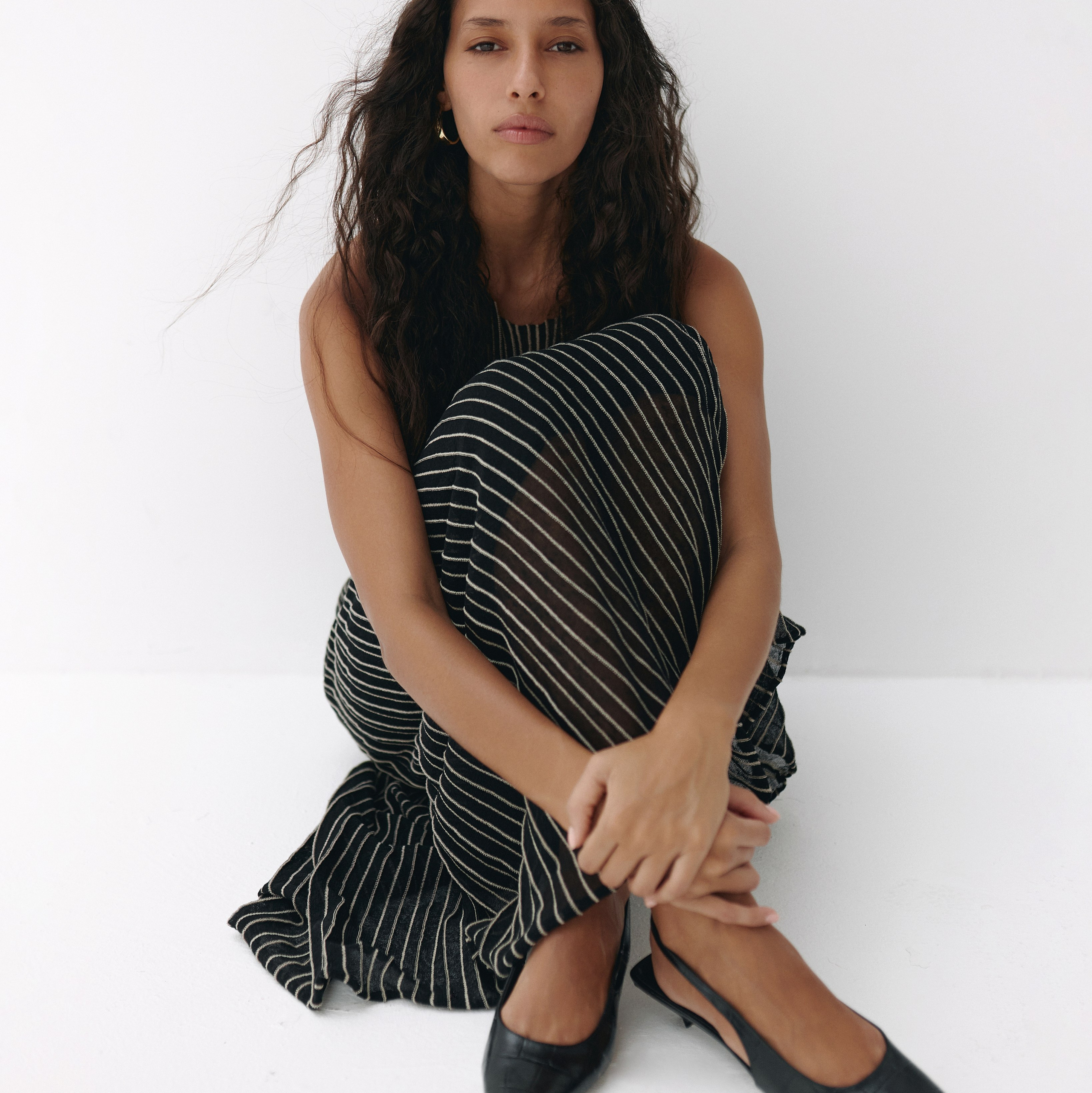 Fashion and model test photographer based in Dubai and Abu-Dhabi