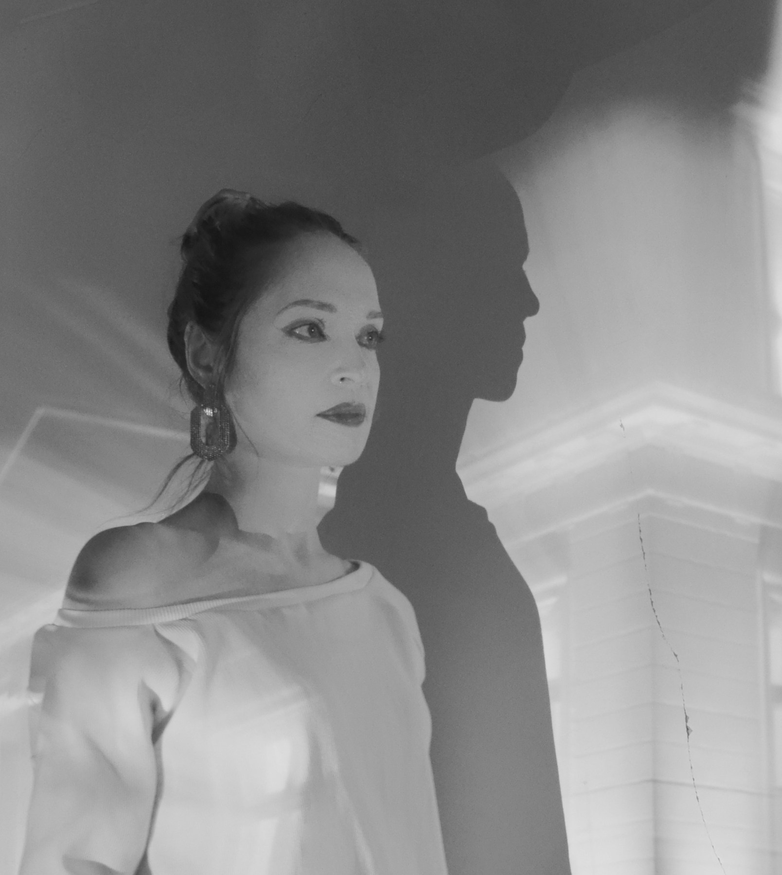 INTERNAL GLITCH. Yulia Yurchevskaya | Art Director & Visual Visionary