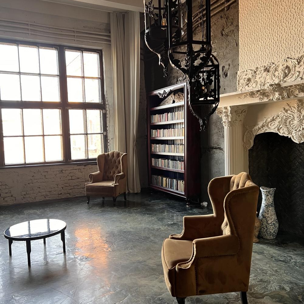 Темные студии. Фотограф Краснодар Костюк Светлана