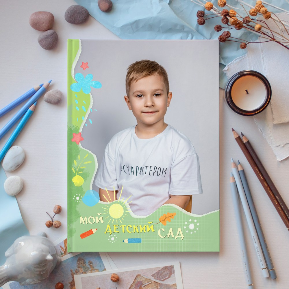 Макет Яркие Краски. Фотокниги и выпускные альбомы в Иваново