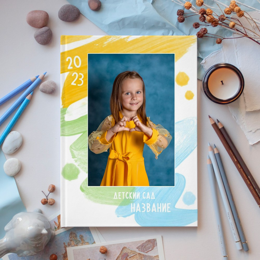 Макет Яркие Краски. Фотокниги и выпускные альбомы в Иваново