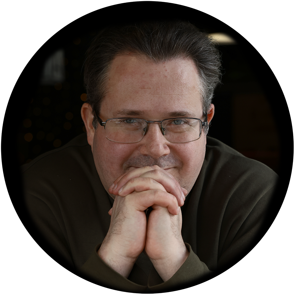 Илья Корягин, актер, актёр дубляжа, модель