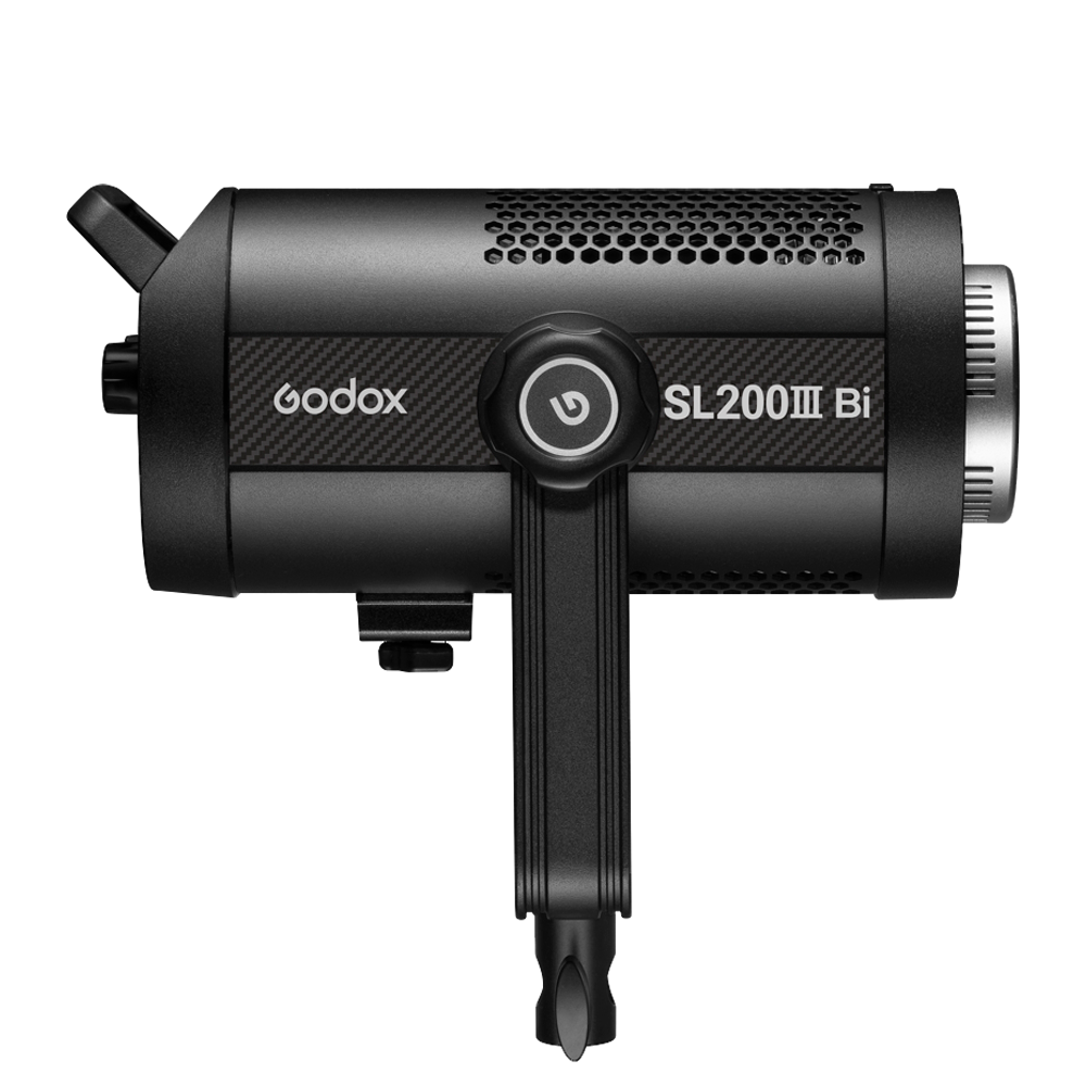 Постоянный свет. Аренда фотостудии в Невинномысске — «LOVA»