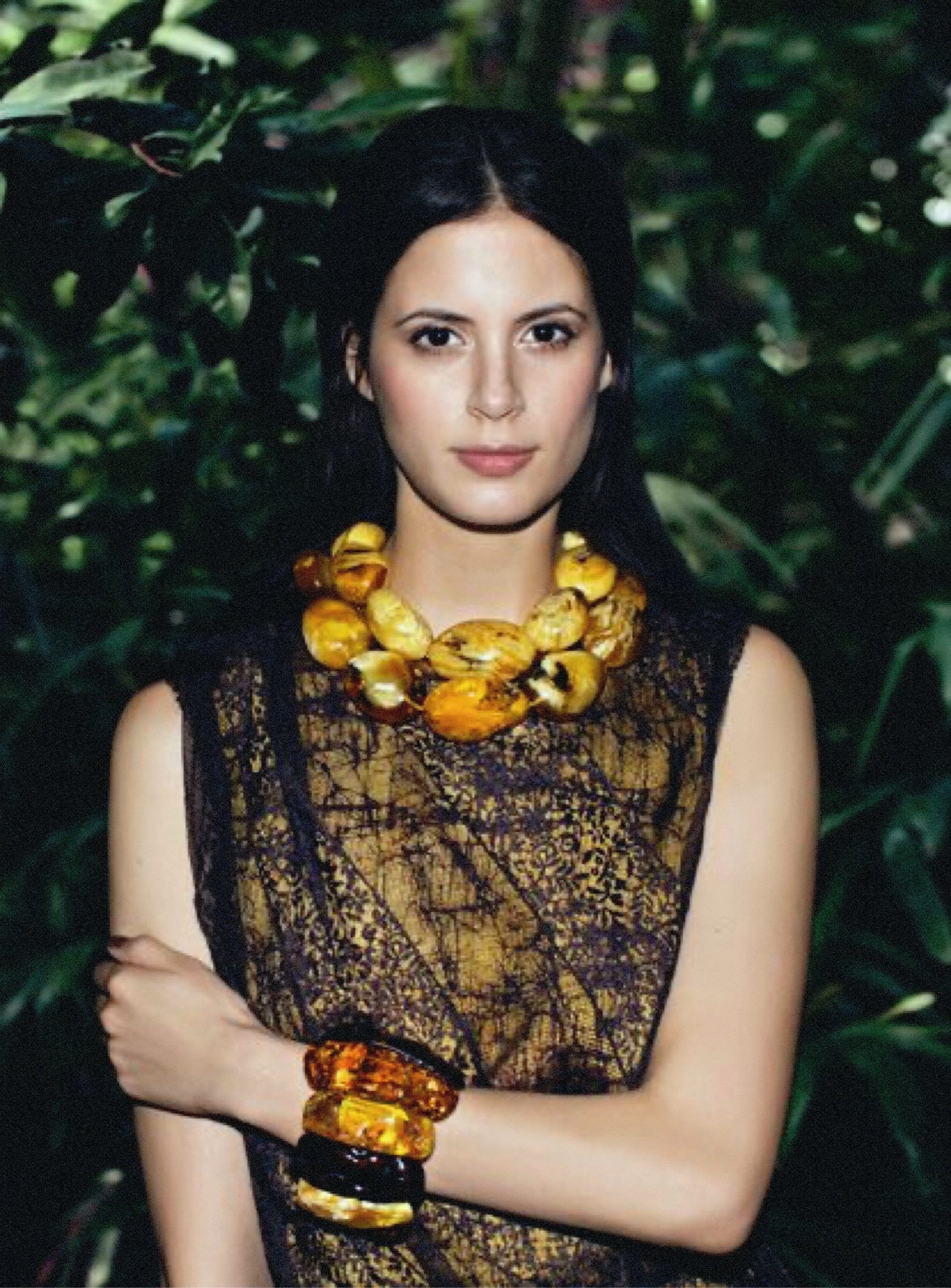 Уникальный янтарь Балтики в коллекции AMBER от Eugenika Jewels: тепло времени, застывшее в украшениях. EUGENIKA JEWELS — Идеальные украшения для избранных