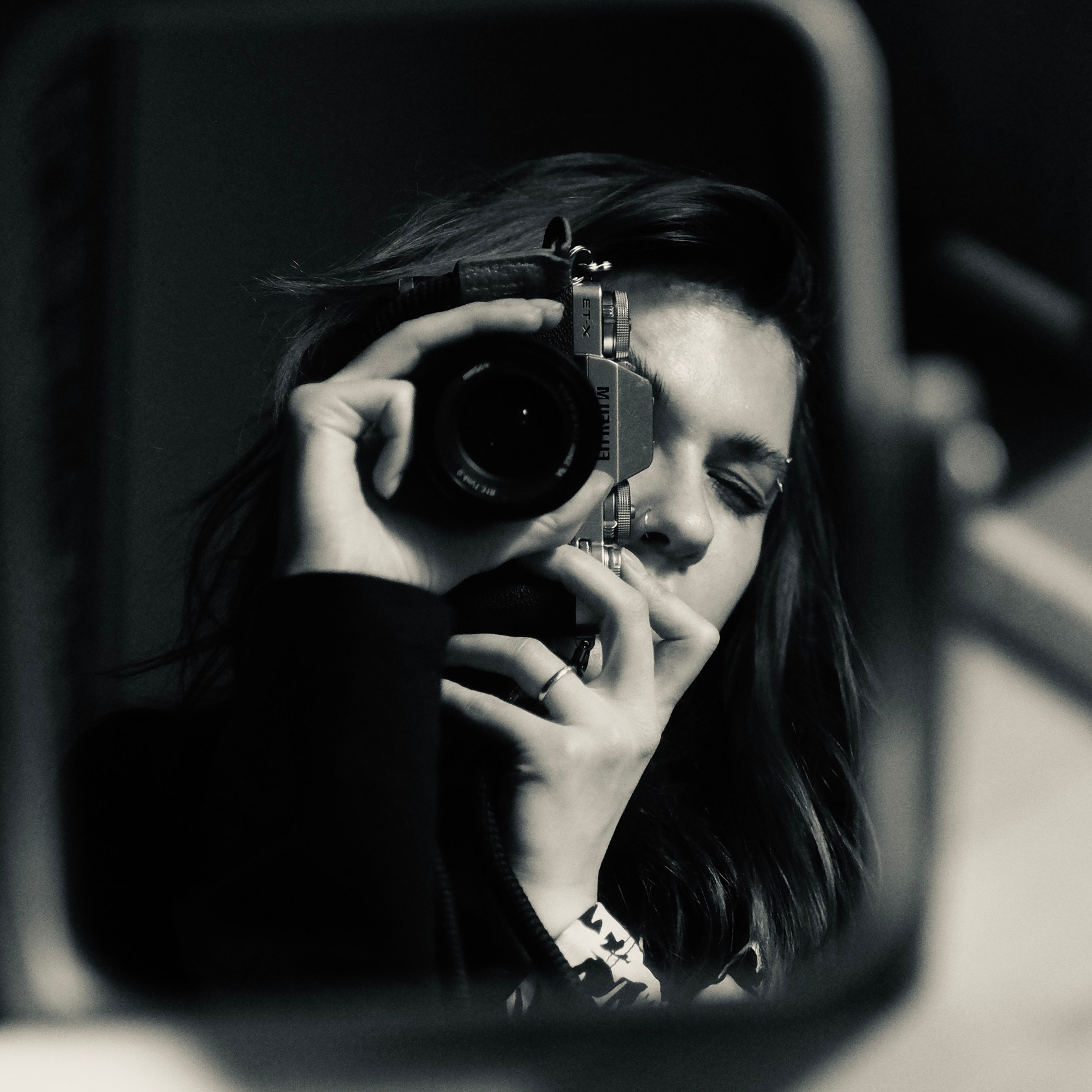 Контакты. Портретный фотограф в Москве и Московской области Никифорова Яна