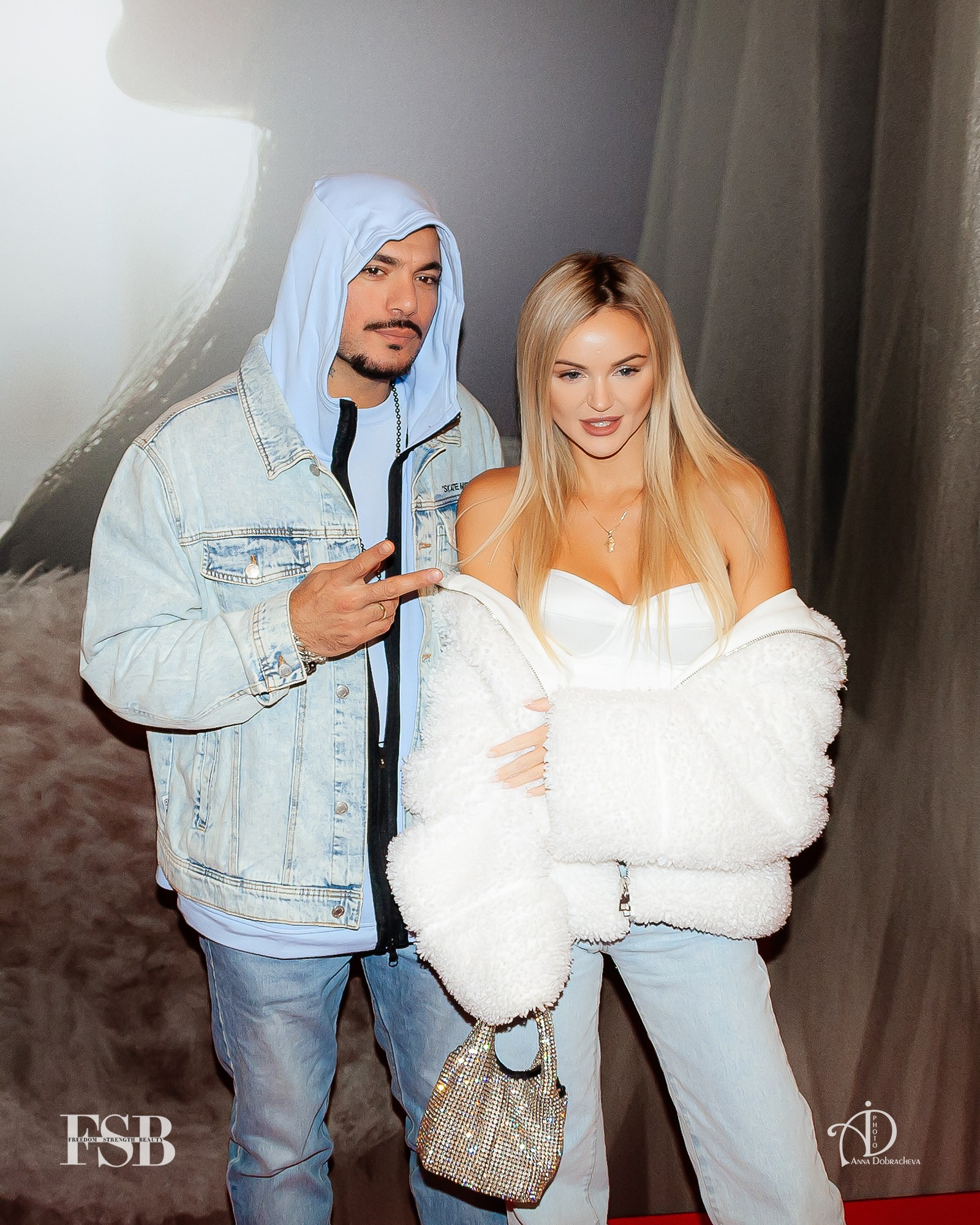 Птаха, фотограф Анна Добрачёва