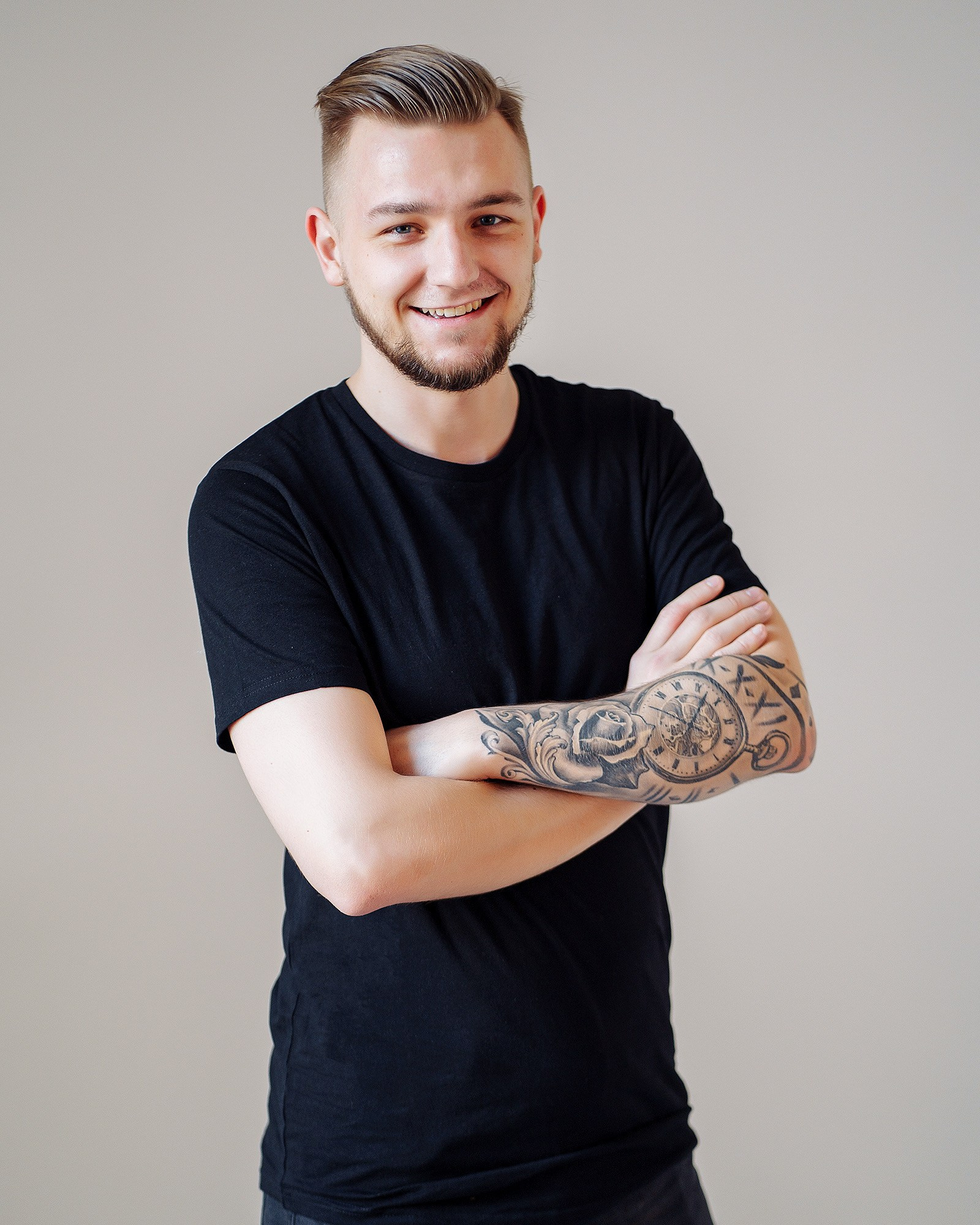 Контакты. Профессиональный фотограф в городе Астана Копанев Данил