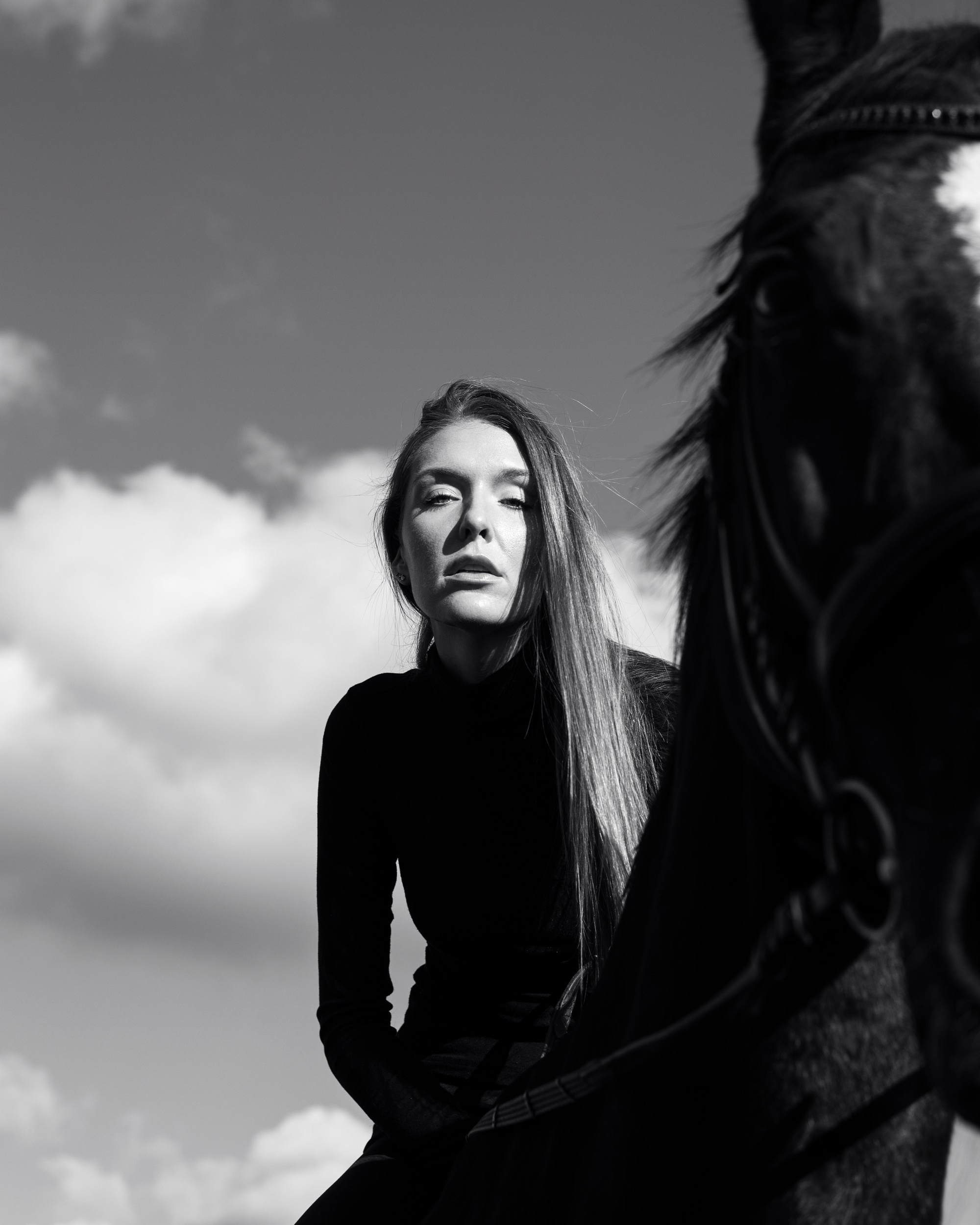 фотосессия с символом года, символ года, символ 2026 года, год лошади, Портретная съемка, портрет конника, портрет всадника, съемка проекта, фотография, фотограф спб, портретный фотограф спб, студийная съемка, фотосессия недорого, фотограф спб, недорого фото съемка в студии, профессиональный фотограф, фотограф питер, фотосет, фотосессия, съемка с лошадью, фотосессии с лошадьми, конный фотограф, конная фотография, фото с лошадью