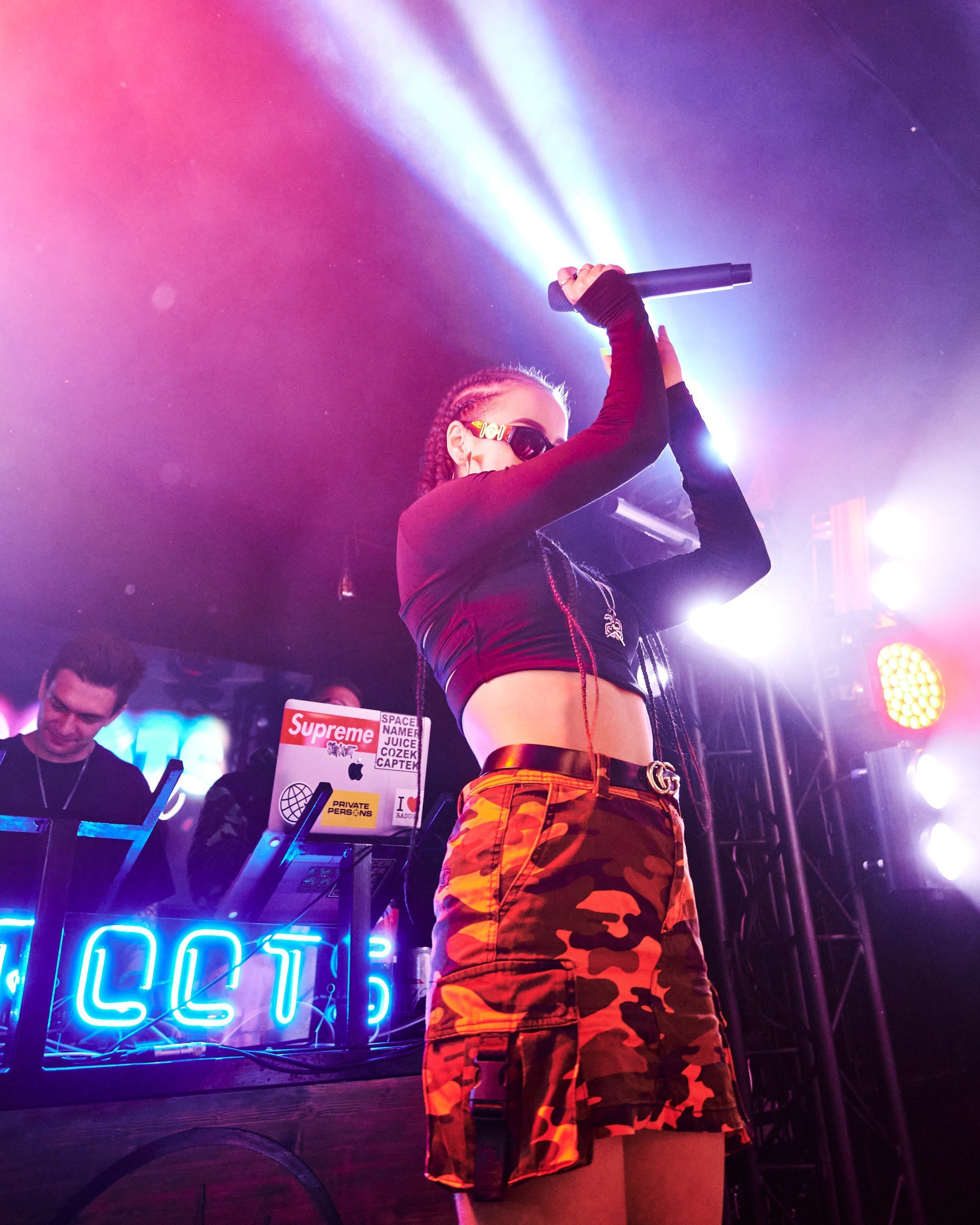 Специализированные услуги B2B: Одежда, Постельное белье, Маркетплейсы