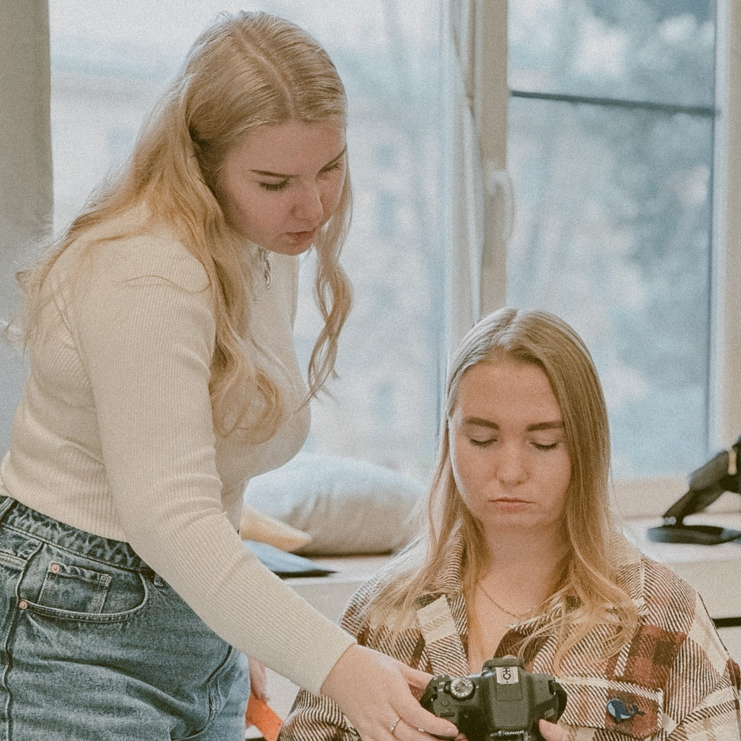 Обучение основам фотографии. Фотограф Julia Milton | Портреты, съемки для маркетплейсов, лавстори, съёмка беременности в Санкт-Петербурге. Обучение фотографии в Спб очно