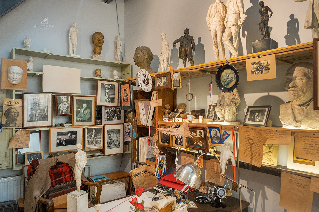 Мастерская скульптора. Фотограф и искусствовед в Туле и Санкт-Петербурге Нелли Некрасова