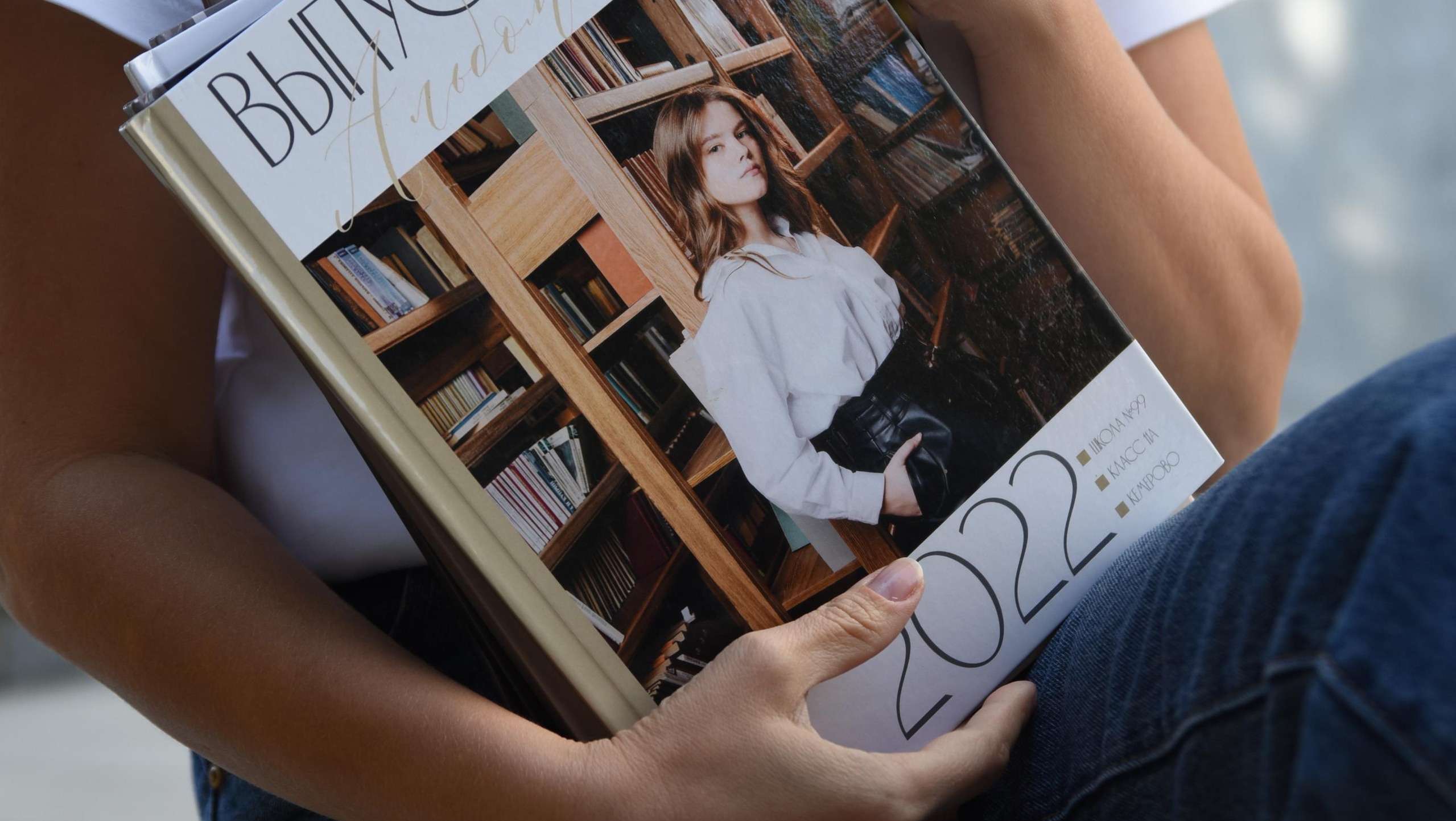 Услуги. Студия выпускных альбомов «Твой альбом»