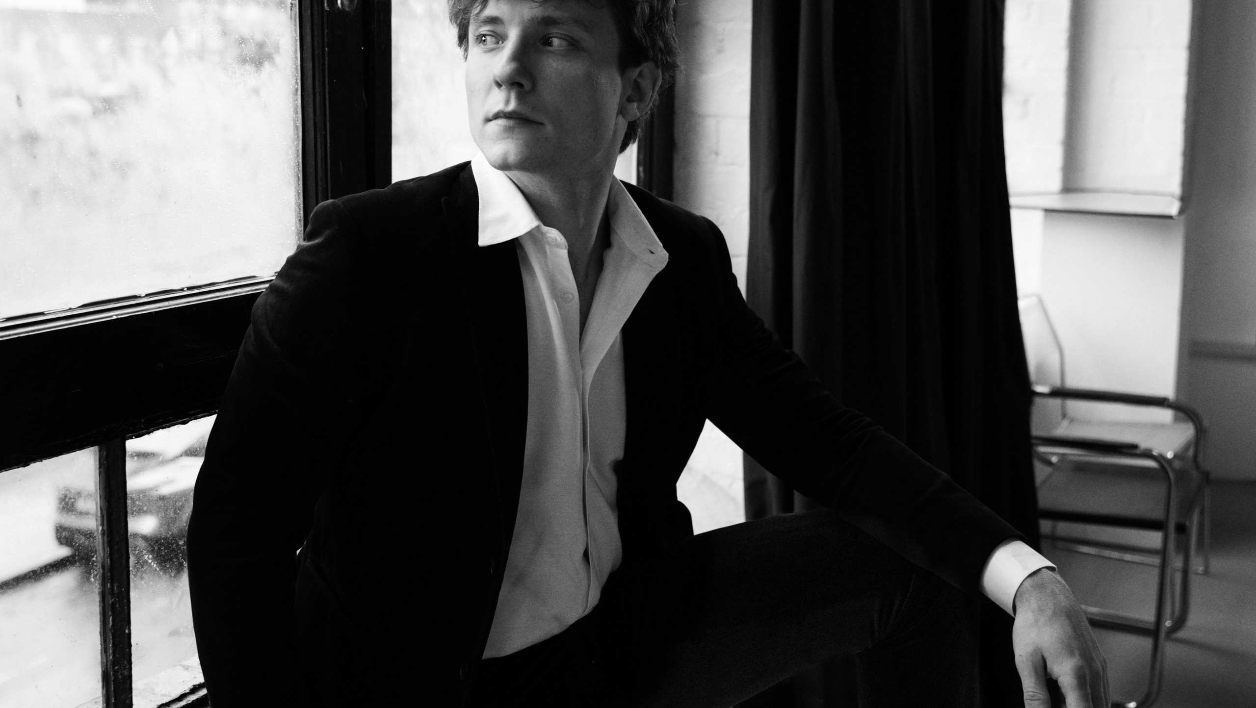 Portrait Photographer London | Authentic Portraits — Anasta Fo