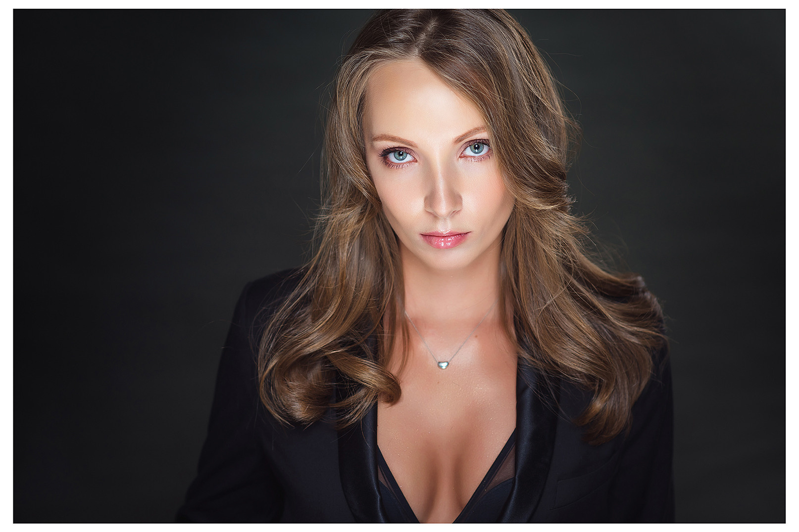 Свадебный, семейный фотограф в СПб Татьяна Игнашева. Выпускные альбомы