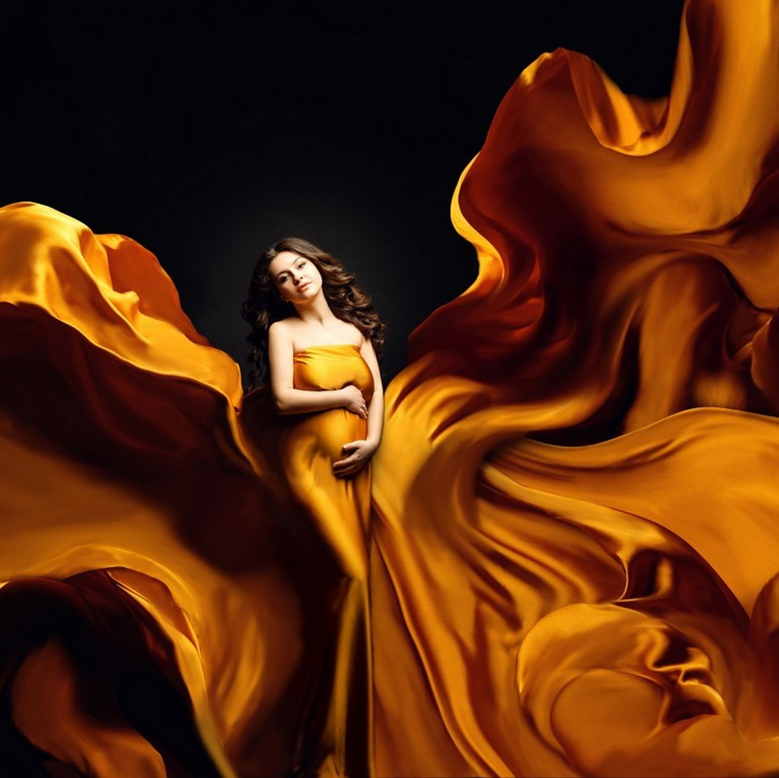 Фотосессия Vogue шёлк
