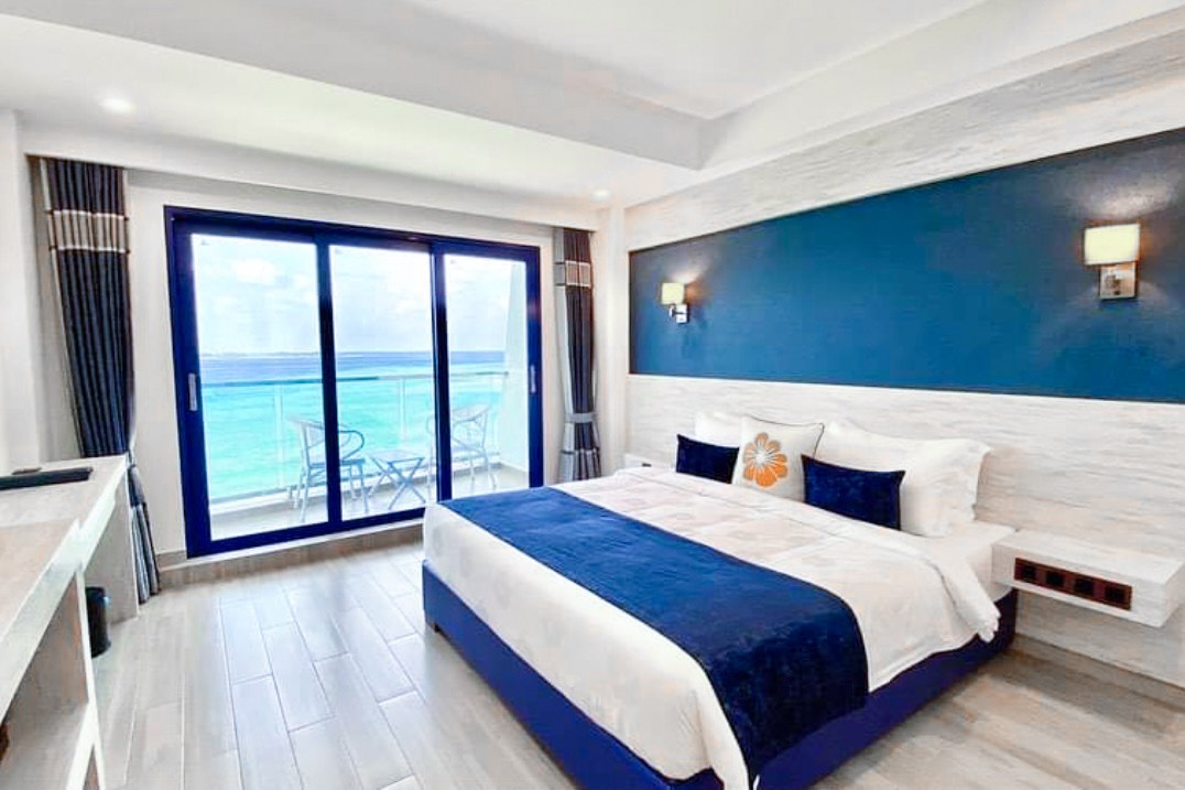 TOURS TO THE MALDIVES