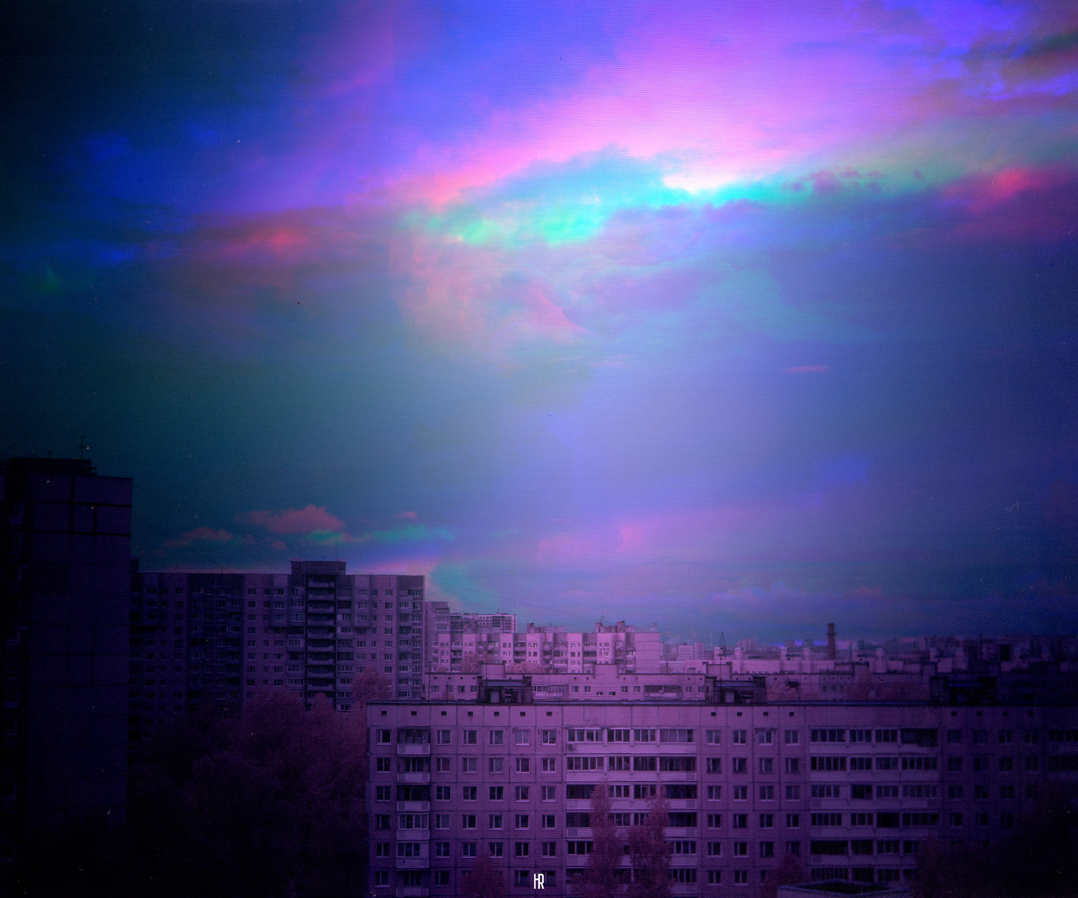 Созерцание хроно-дрейфа облаков № 0002. Roman Hodirev is an esoteriologist, multidisciplinary artist, photographer and musician. Saint Petersburg, Riga