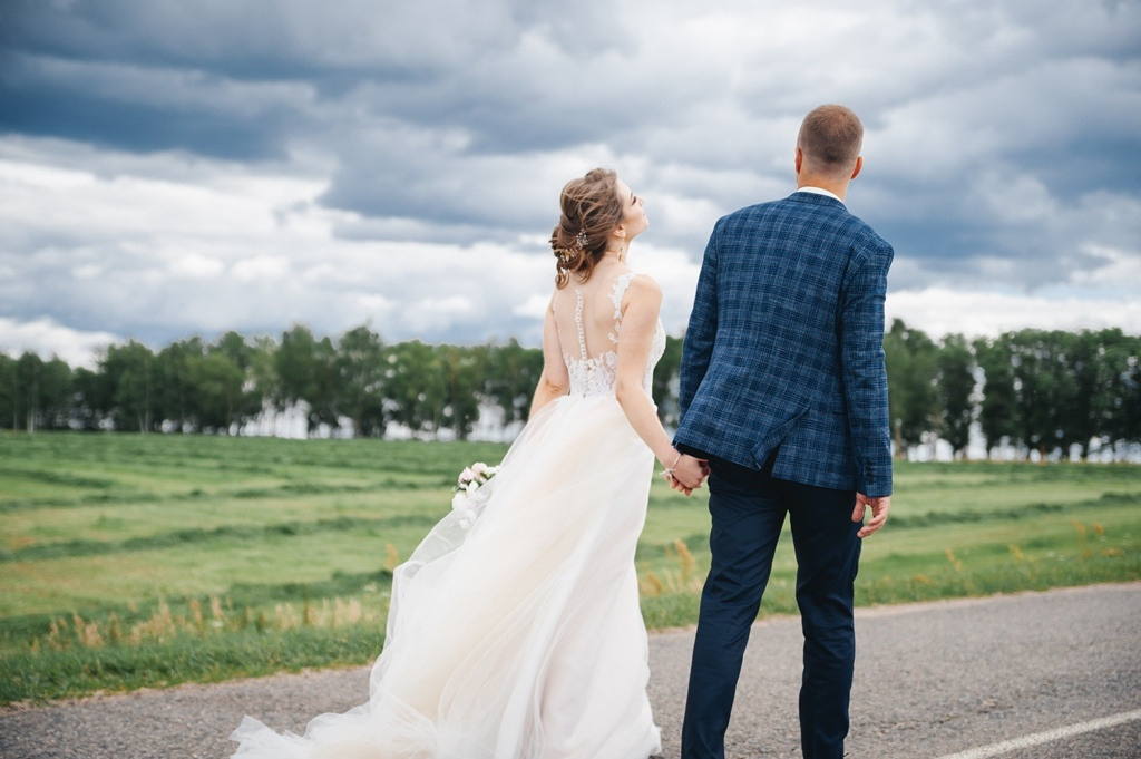 Топ открытых локаций Минска для свадебной прогулки. Свадебный и портретный фотограф в Минске Наташа Каракулова