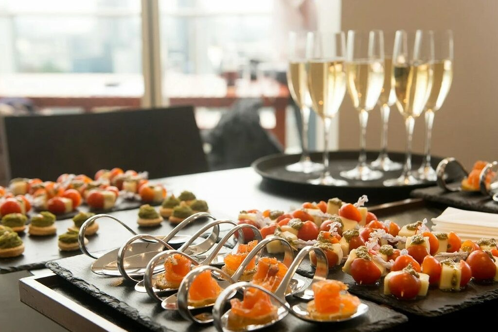 Event go. Мероприятия под ключ. Контент съемка под ключ. Световое шоу / Москва и Мо