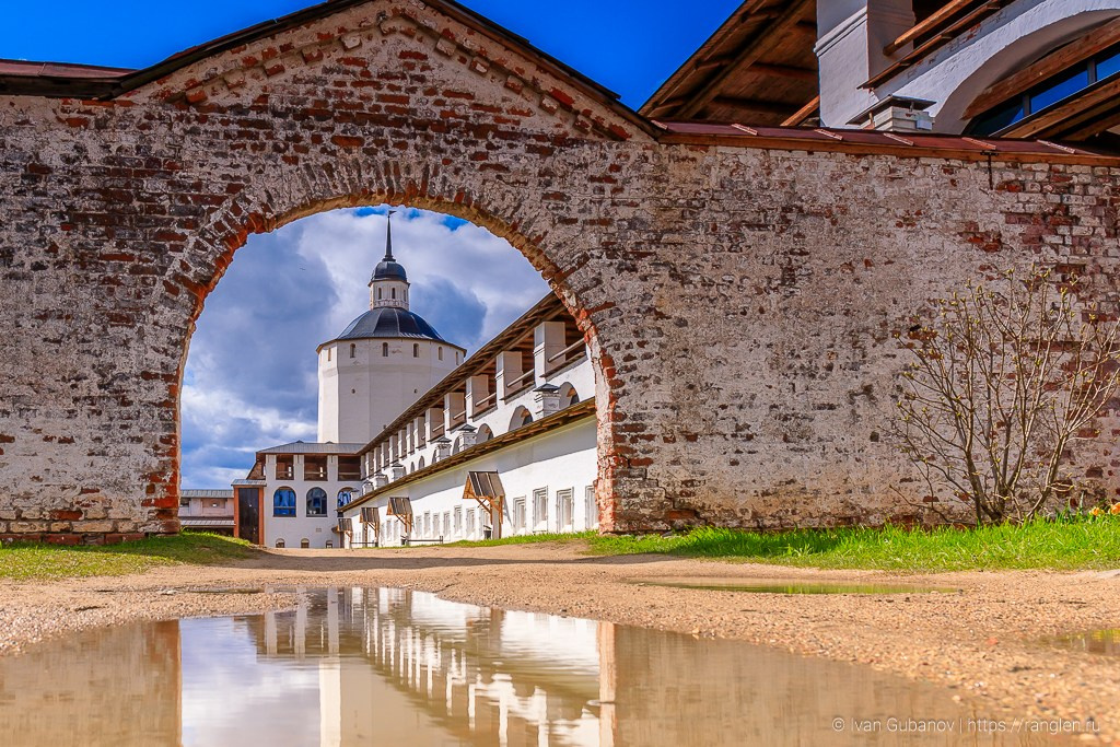 Весеннее путешествие в город Кириллов в Вологодской области. Фотограф Иван Губанов