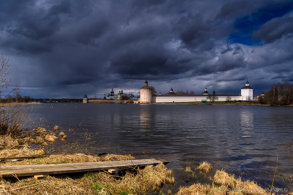 Весеннее путешествие в город Кириллов в Вологодской области. Фотограф Иван Губанов