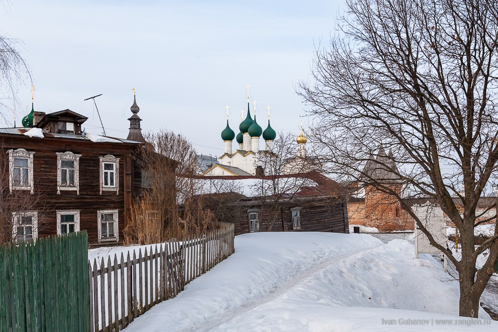 Ростов Великий и Кострома. Фотограф Иван Губанов
