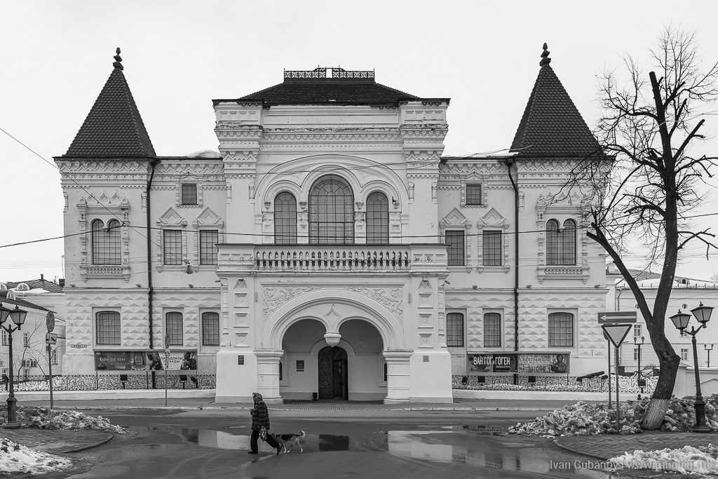 Ростов Великий и Кострома. Фотограф Иван Губанов