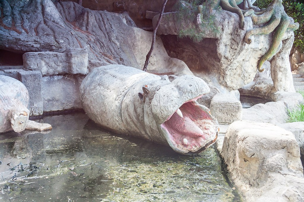 Заброшенный отель в Кемере. Фотограф Иван Губанов