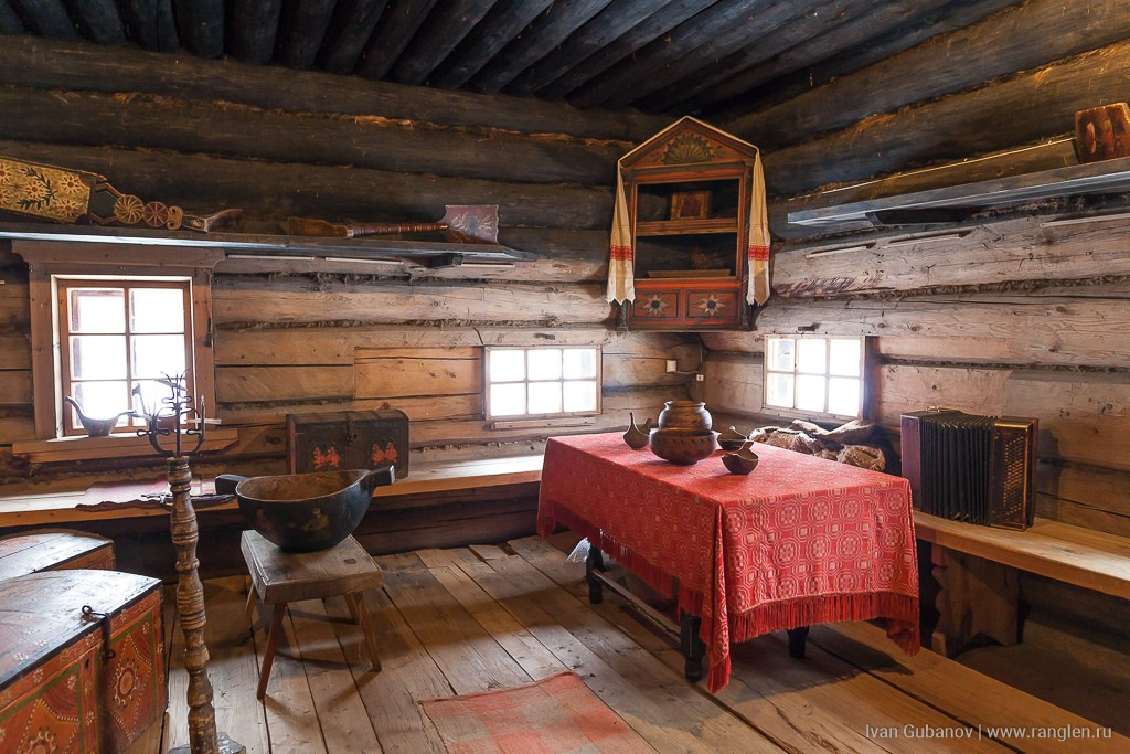 Ростов Великий и Кострома. Фотограф Иван Губанов