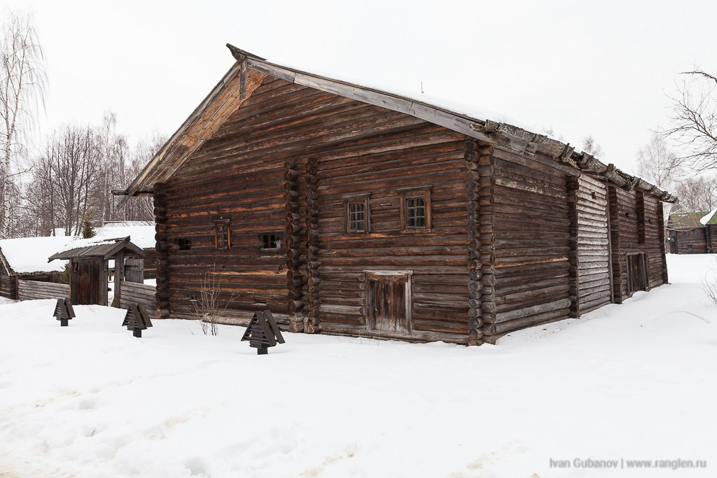 Ростов Великий и Кострома. Фотограф Иван Губанов