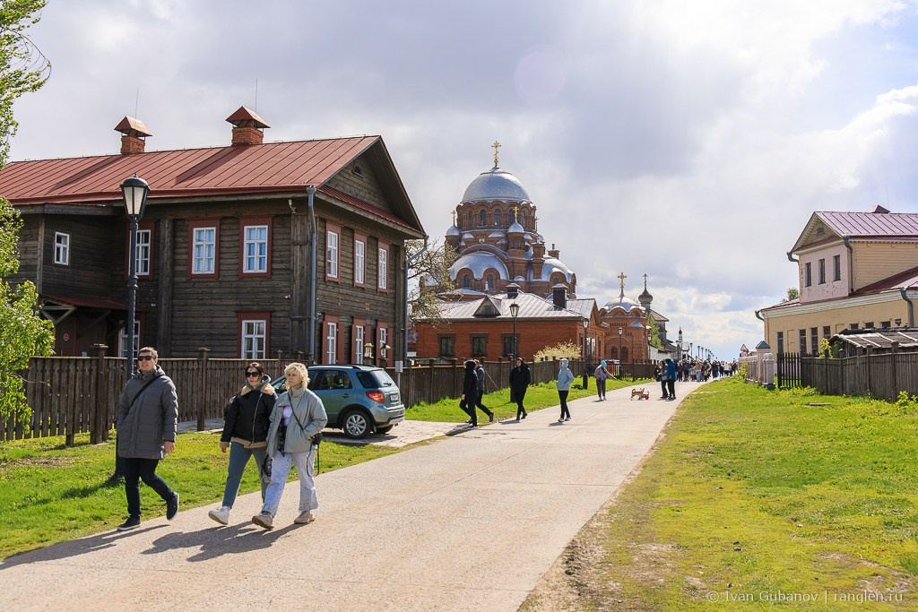 Путешествие в Казань в 2024 году. Фотограф Иван Губанов