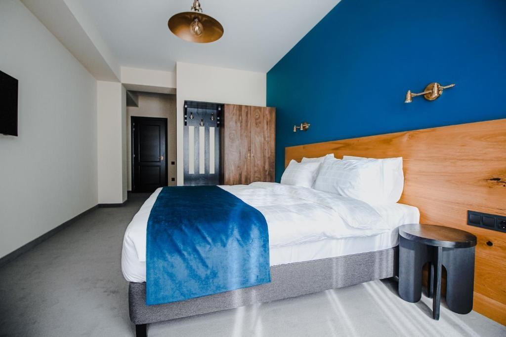 Женский тур в Грузию 8–11 мая 2026. Женский фотограф в Москве Екатерина Борисова Туры для женщин