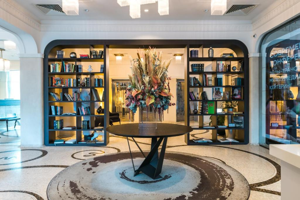 Красивые отели Москвы. Фото Радости. Свадебный и семейный фотограф в Москве Юлия Самойлова