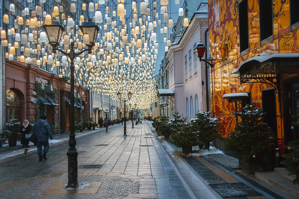 Красивые улицы для фотосессии. Фото Радости. Свадебный и семейный фотограф в Москве Юлия Самойлова