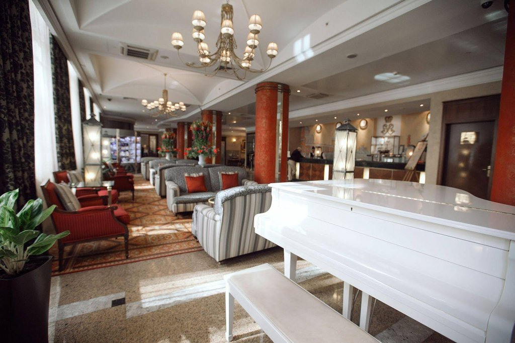 Красивые отели Москвы. Фото Радости. Свадебный и семейный фотограф в Москве Юлия Самойлова