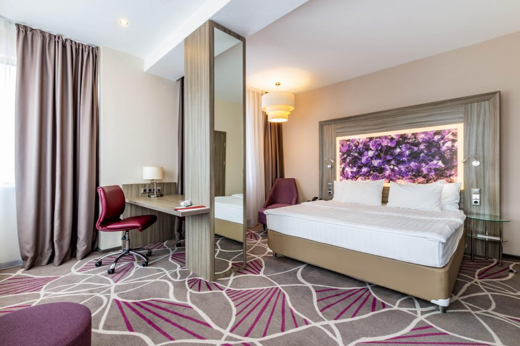 Отели и номера для фотосъемки. Свадебный фотограф в Екатеринбурге